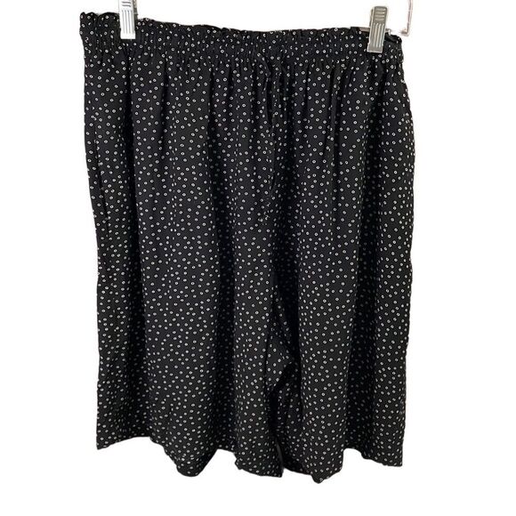 Elisabeth by Liz Claiborne Womens Split Shorts Black White Elastic Waist SZ 16 - Picture 1 of 9